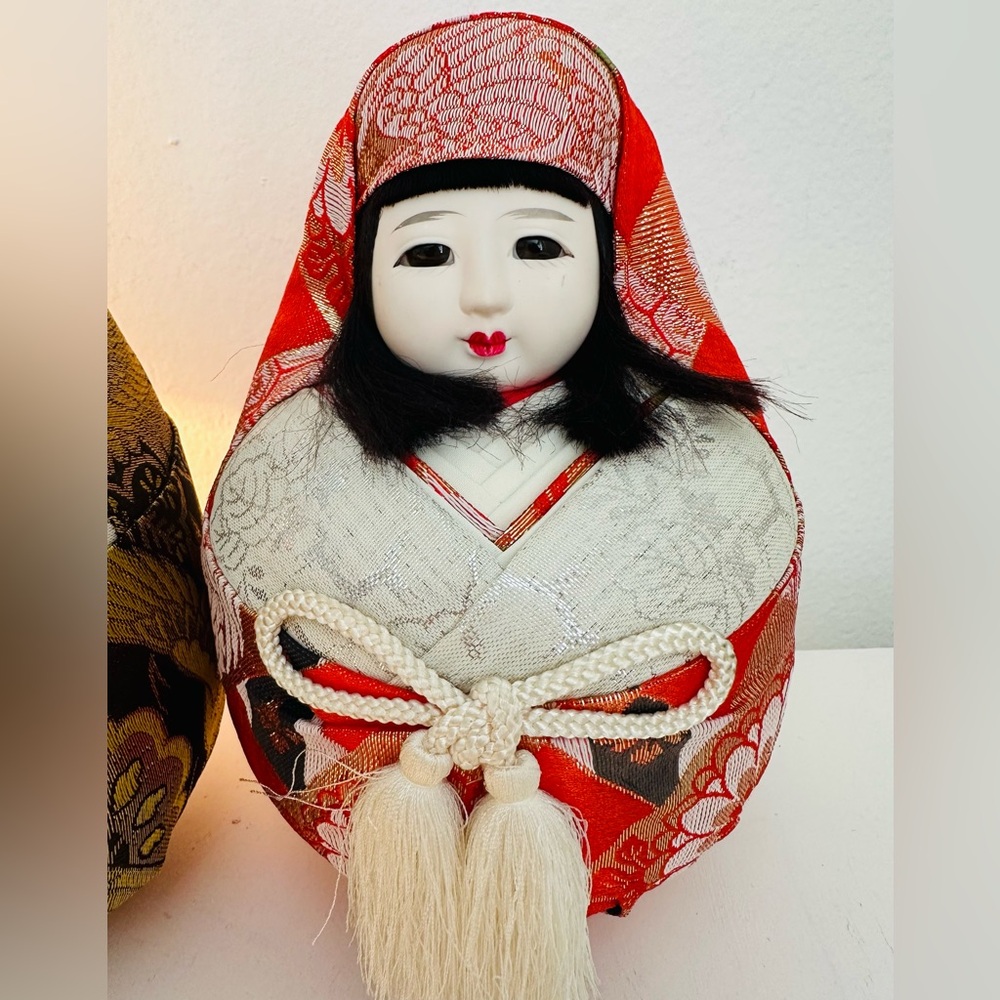 Vintage Japanese Dolls Daruma Hime Ningyo Pair Empress Jingu Handpainted  H 8.5” - Picture 2 of 9